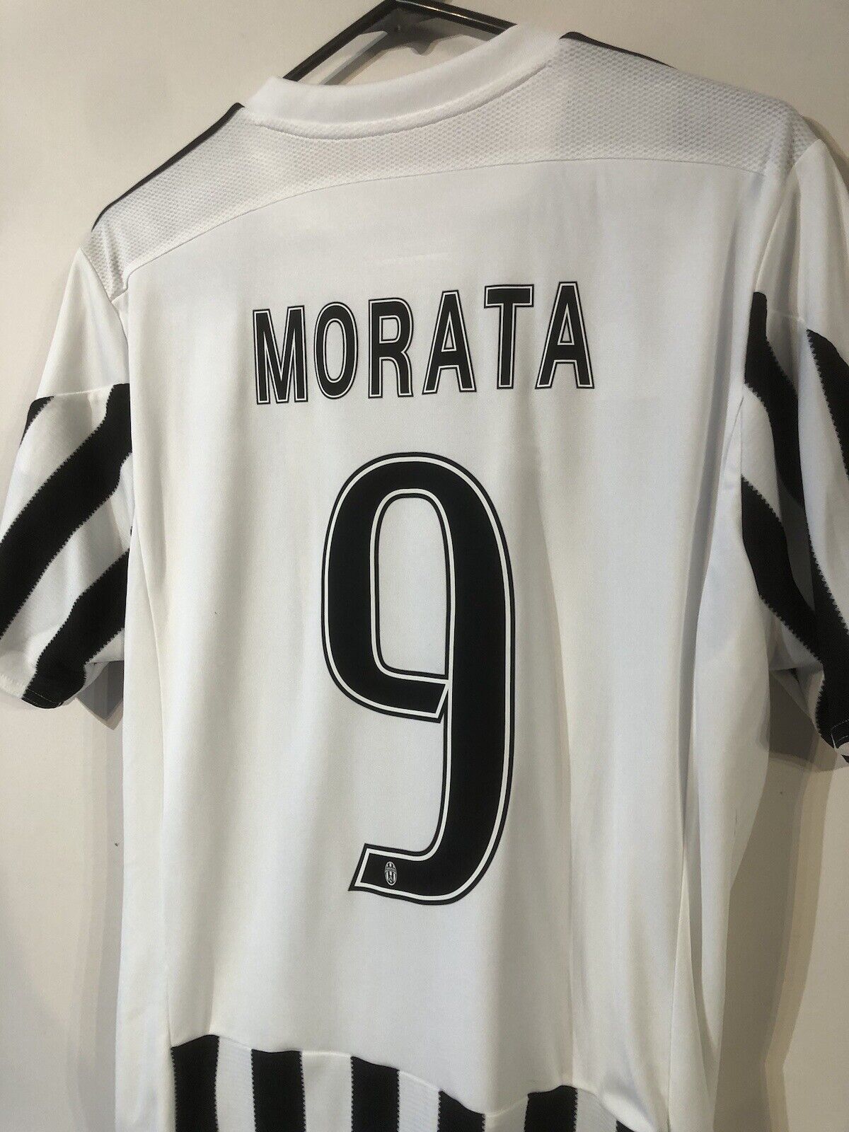 Morata #9 Juventus 2015/16 Large Home Football Shirt Jersey Adidas BNWT