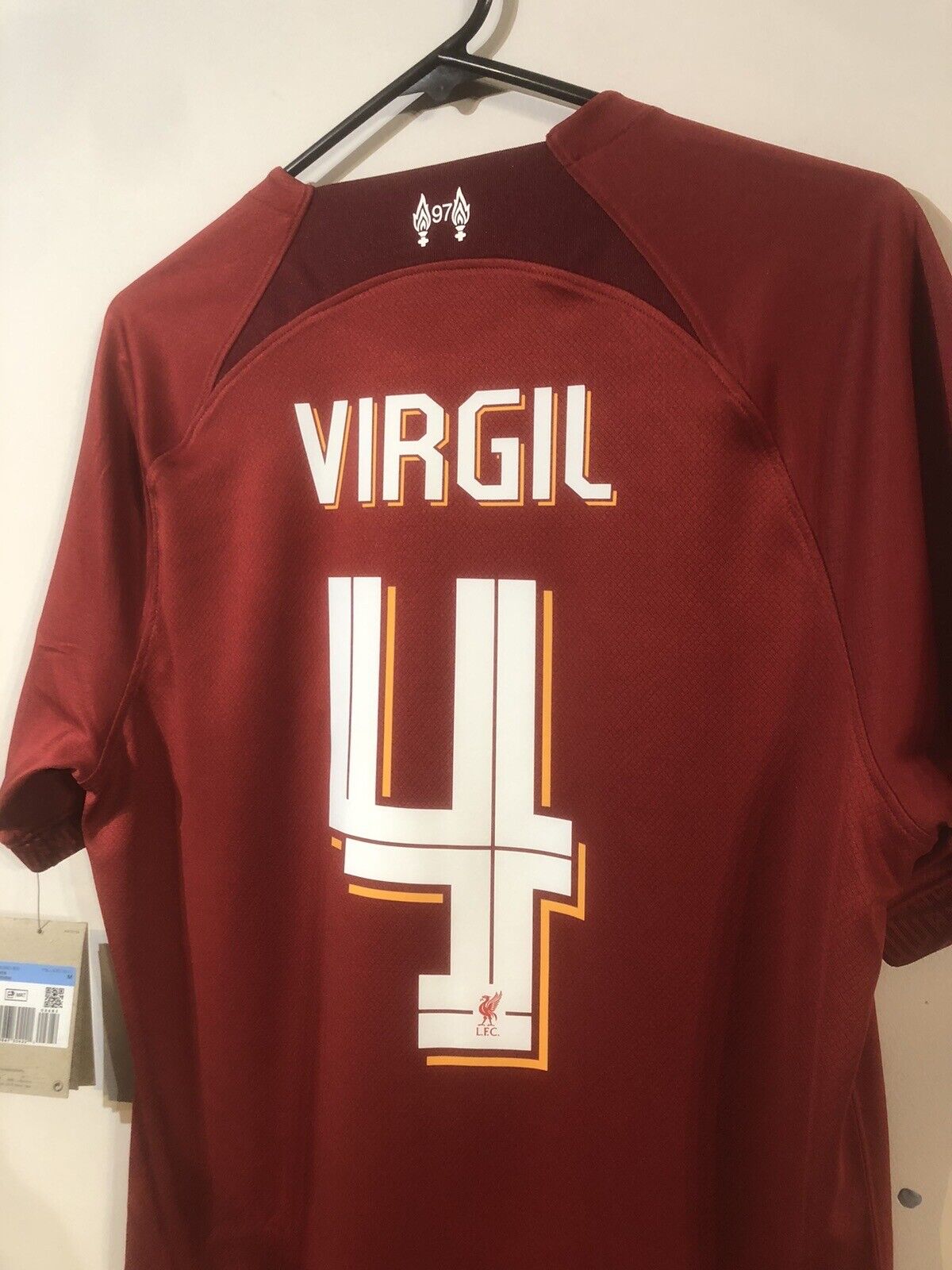 Virgil #4 Liverpool Medium 2022/23 Euro Home Jersey Nike BNWT
