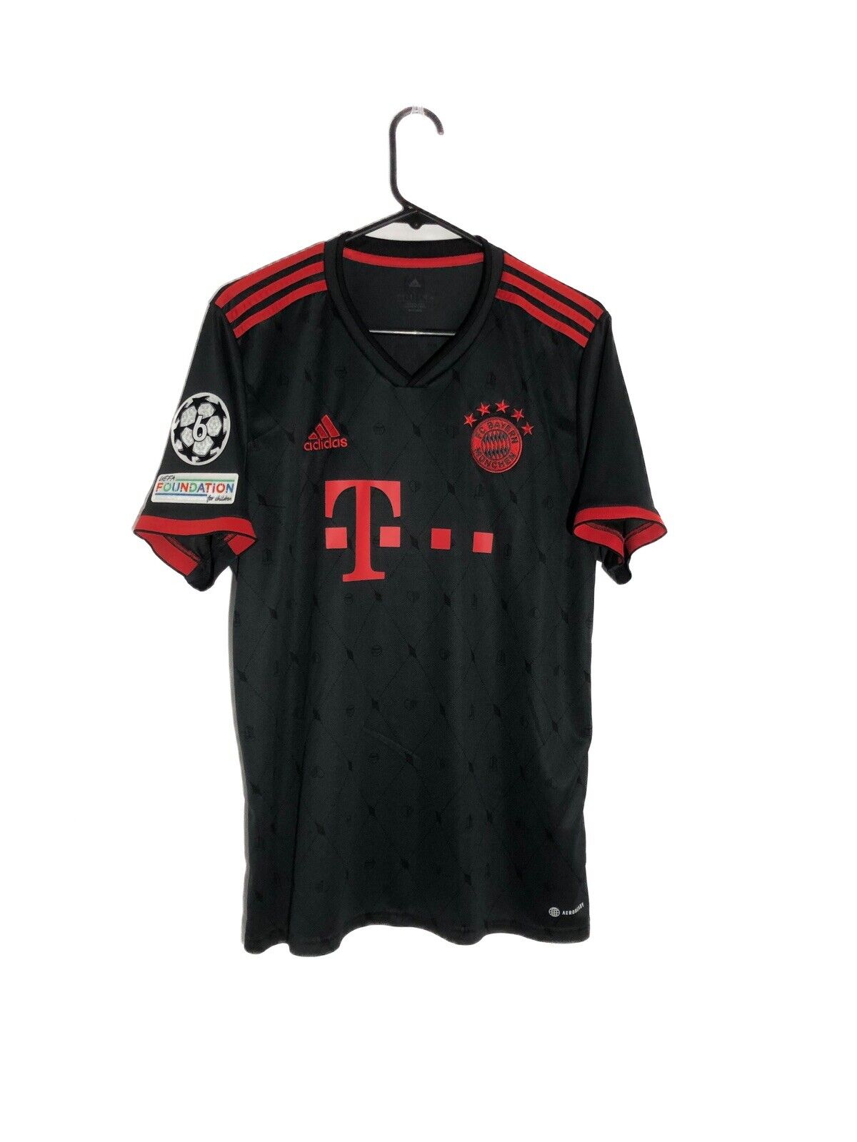 Davies 19 Bayern Munich 2022 23 Large 3rd Shirt Excellent Condition H39907