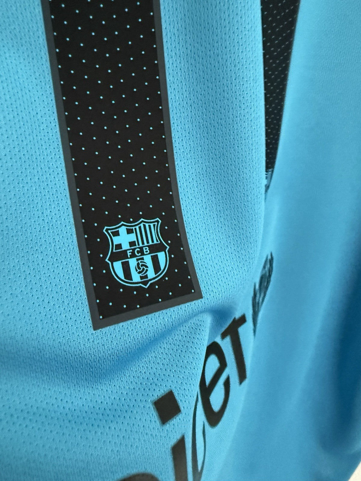 Barcelona Neymar Jr #11 2015/16 Small 3rd Shirt Excellent Condition 658789-426