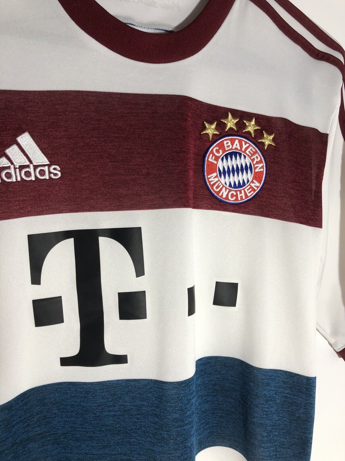 Bayern Munich 2014 15 Small Away Shirt Adidas Excellent Condition F48414