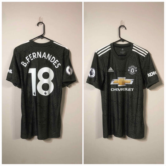 B. Fernandes #18 BNWT Manchester United Away Medium 2020/21 Shirt Adidas