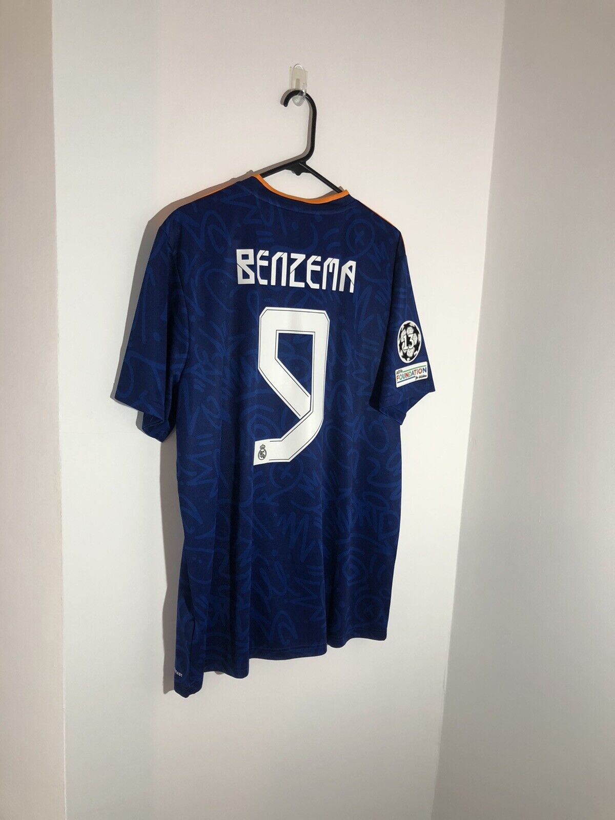 Benzema #9 Real Madrid 2021/22 XL Away Shirt Excellent Condition H40942