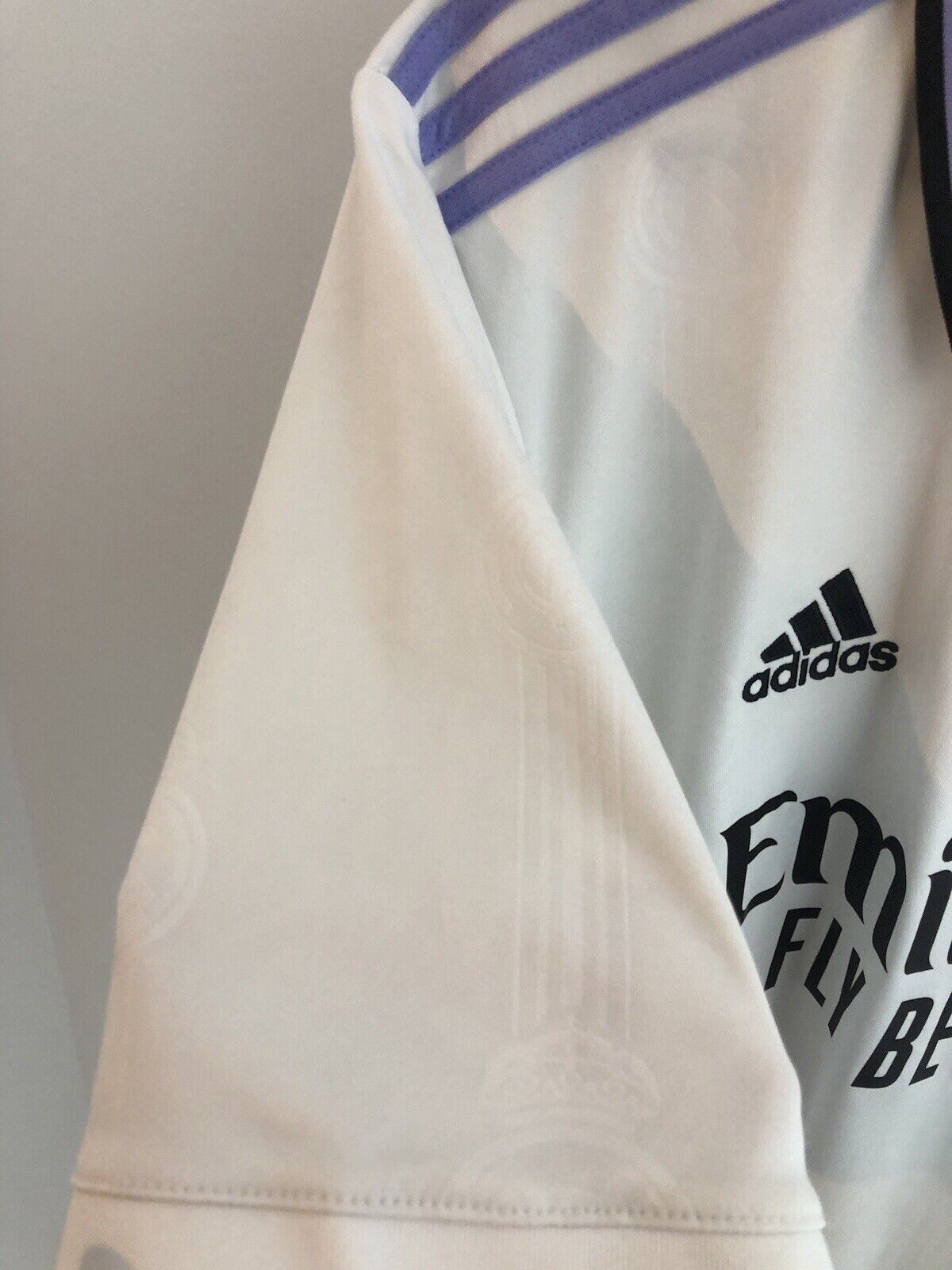 Kroos 8 Real Madrid 2022 23 Home Xl Shirt Adidas Excellent Condition Hf0291
