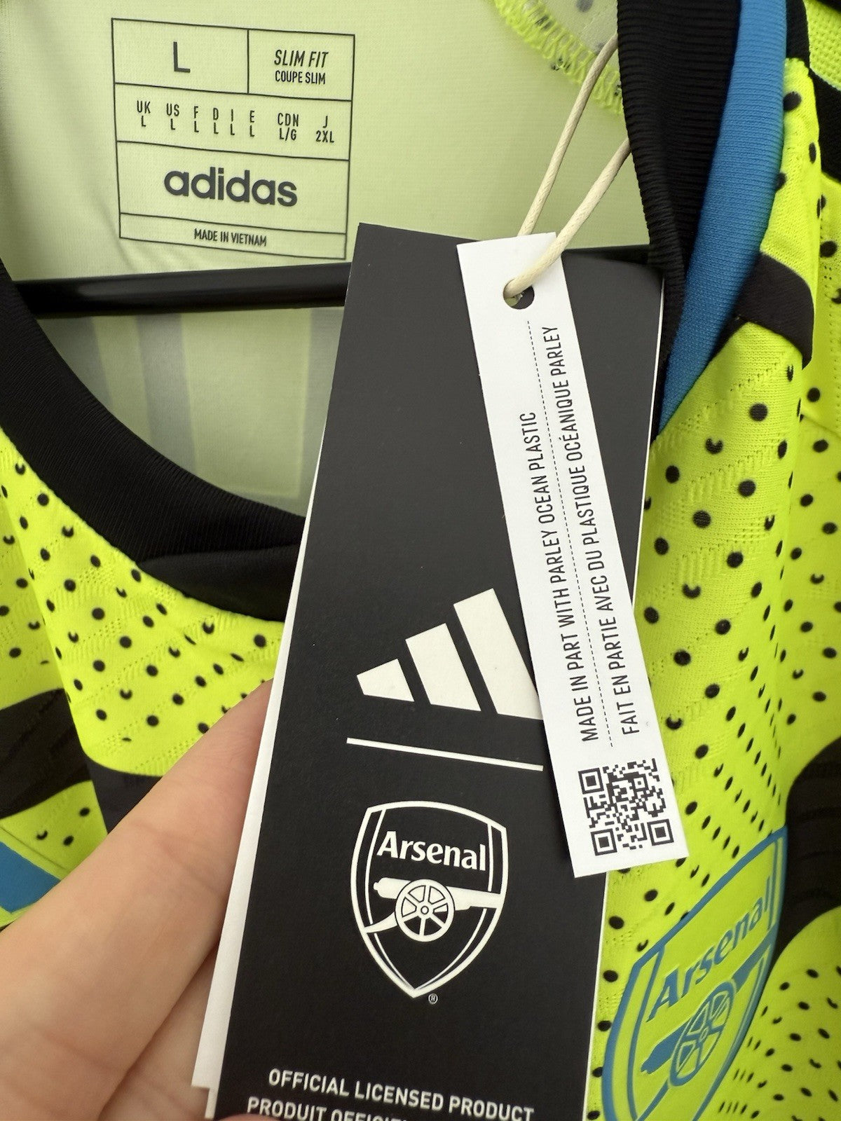 Arsenal Saliba #2 2023/24 Large Authentic Away Shirt Adidas BNWT HR6926