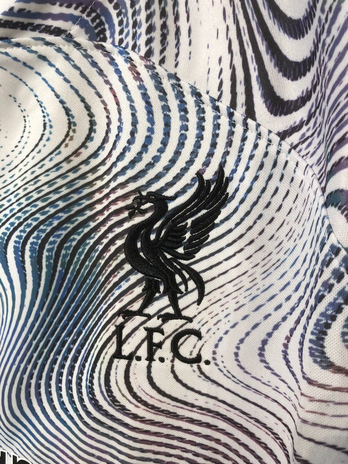 M. Salah #11 Liverpool Medium BNWT 2022/23 Away Jersey Nike