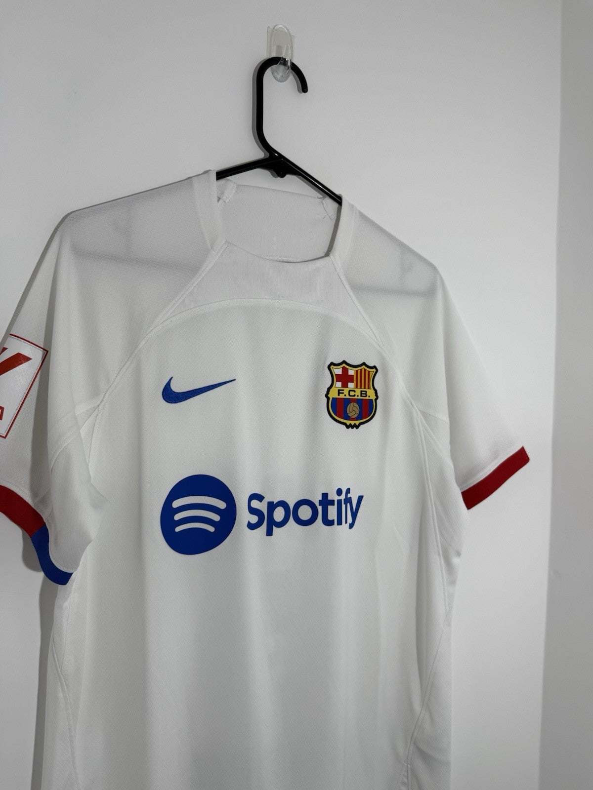 Barcelona Gavi #6 2023/24 Medium Away Shirt Excellent Condition DX2686-101
