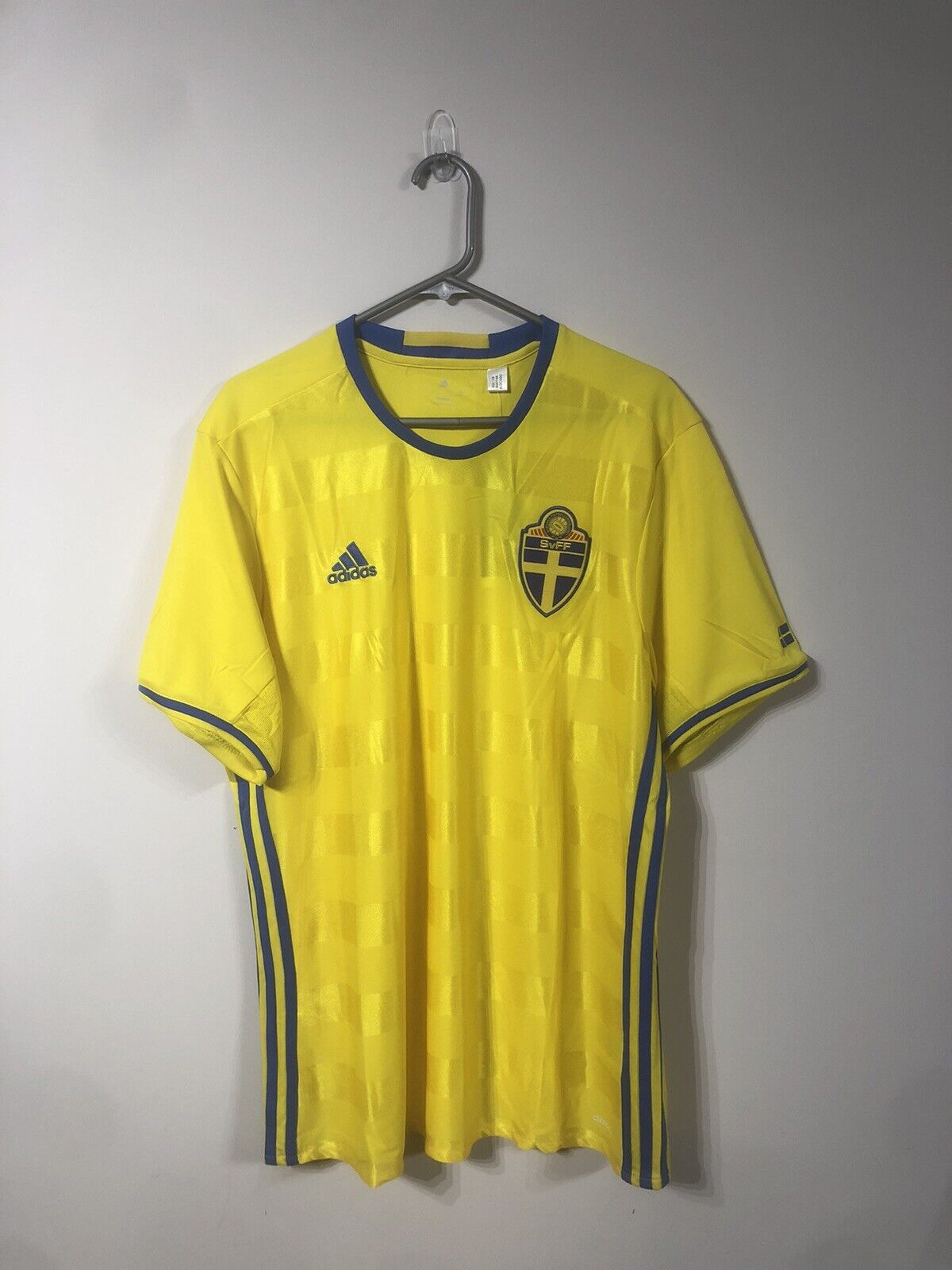 Sweden 2016 Home Large Shirt Adidas BNWT