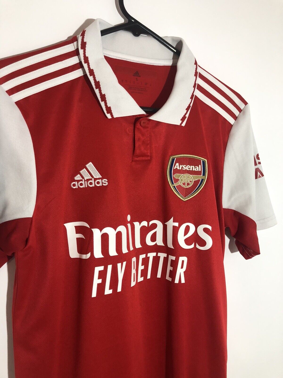 Trossard #19 Arsenal 2022/23 Small Home Shirt Excellent Condition H35903