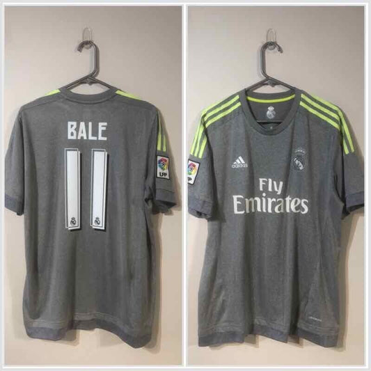 Bale #11 Real Madrid 2015/16 Large Away Football Shirt Adidas Very Good Conditio