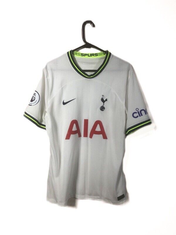 Romero #17 Tottenham Hotspur 2022/23 Large Home Excellent Condition DM1849-101
