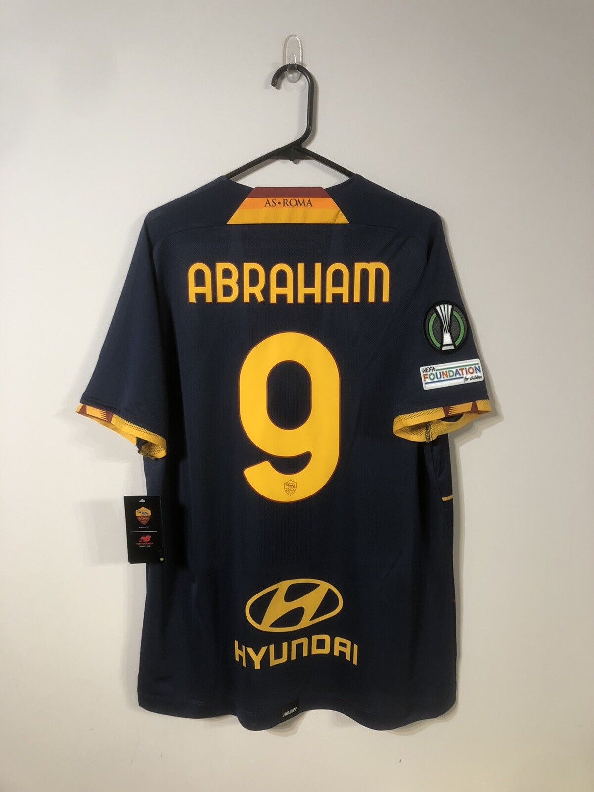 Abraham #9 AS Roma 4th 2021/22 X-Large Football Shirt New Balance BNWT