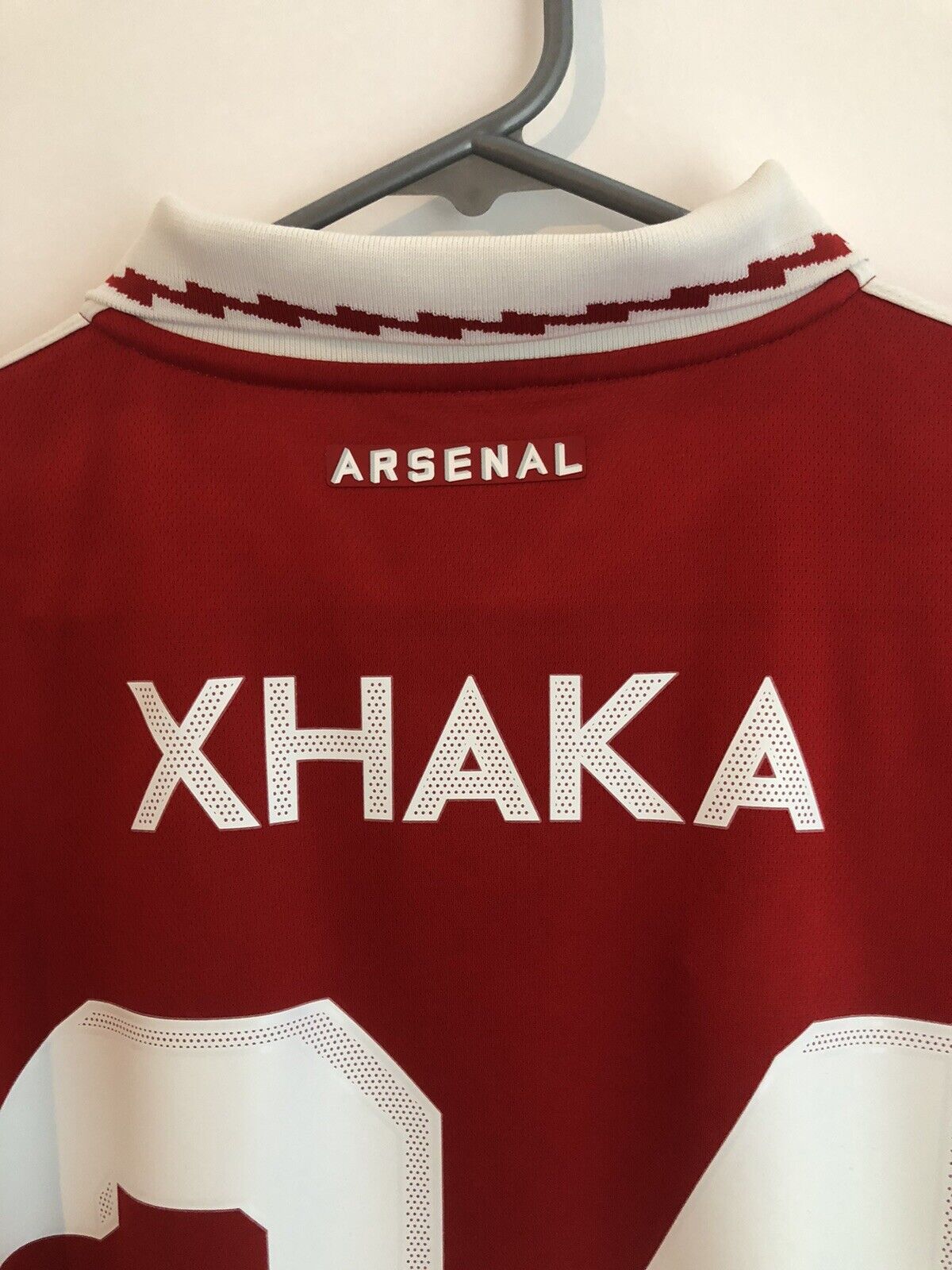 Xhaka #34 Arsenal 2022/23 Medium Home Euro Shirt Excellent Condition H35903