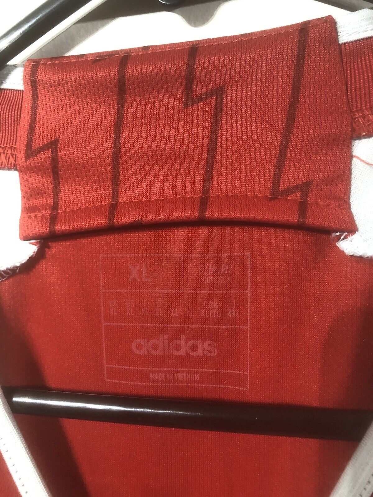 Saka #7 Arsenal 2023/24 XL Home Shirt Adidas Excellent Condition HR6929