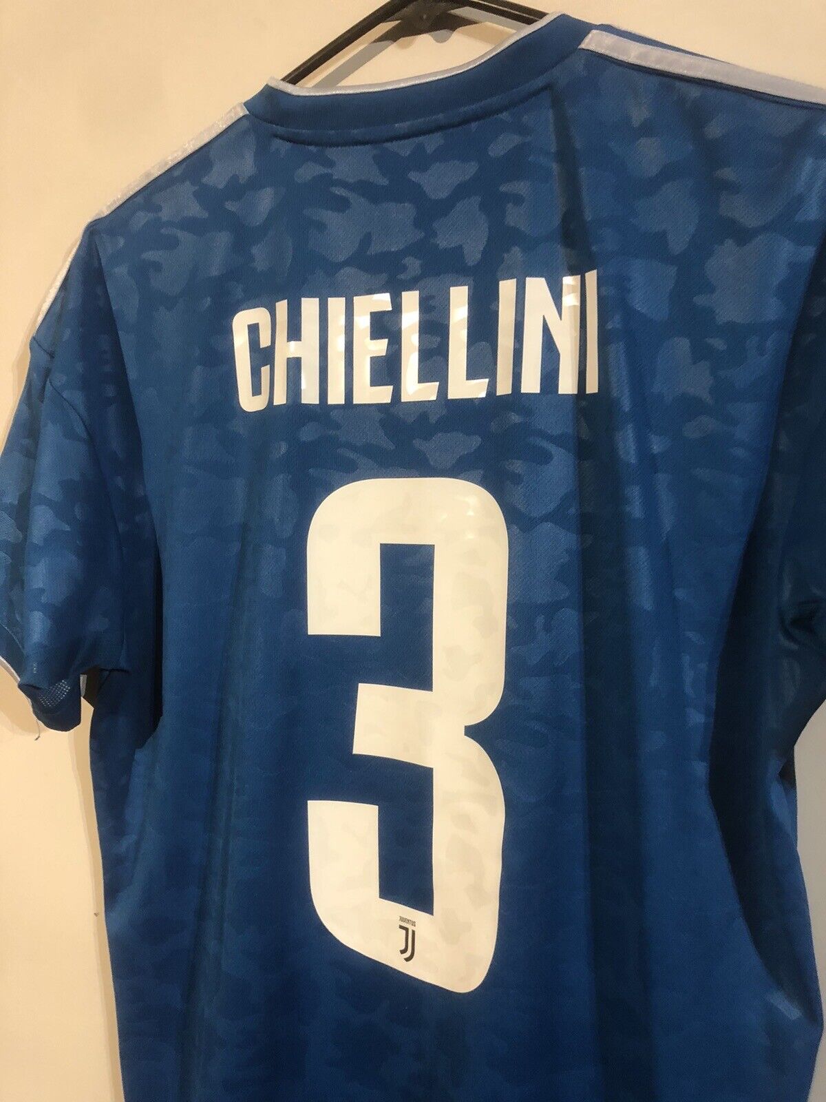 Chiellini #3 Juventus 2019/20 Medium 3rd Shirt Adidas Excellent Condition