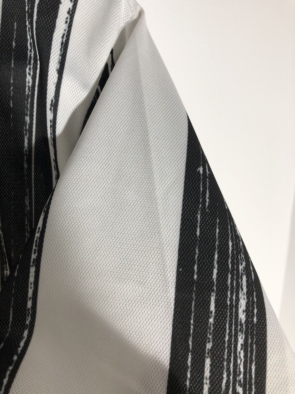 Cuadrado #16 Juventus 2020/21 Medium Home Shirt Adidas Excellent Conditio EI9894
