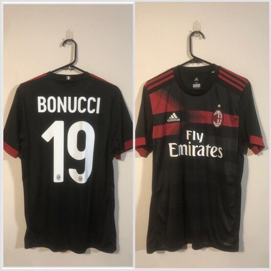 Bonucci #19 AC Milan Medium 2017/18 3rd Football Shirt Puma Very Good Condition