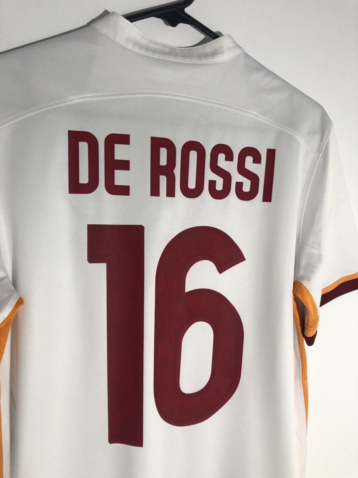 De Rossi 16 AS Roma 2015 16 Away Small Shirt Excellent Condition 658918 106