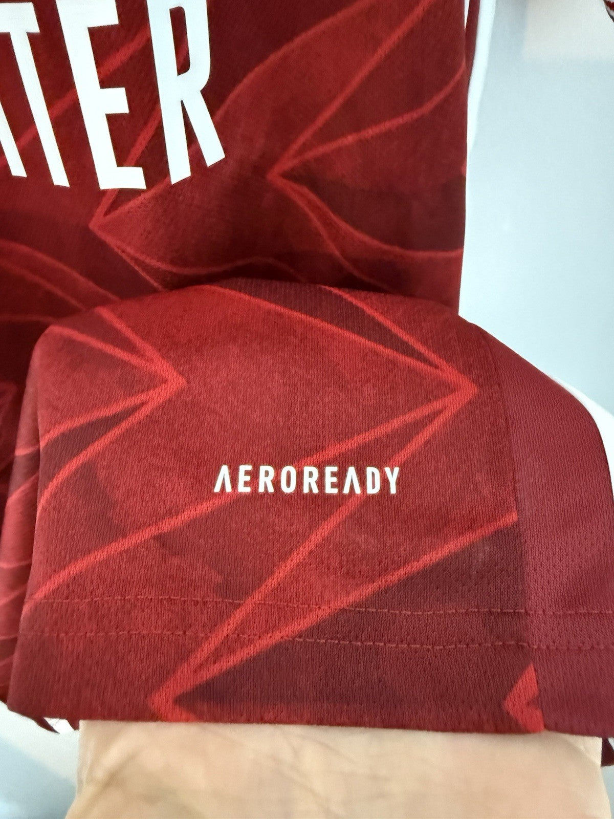 Arsenal Gabriel #6 2020/21 Large Home Shirt BNWT EH5817