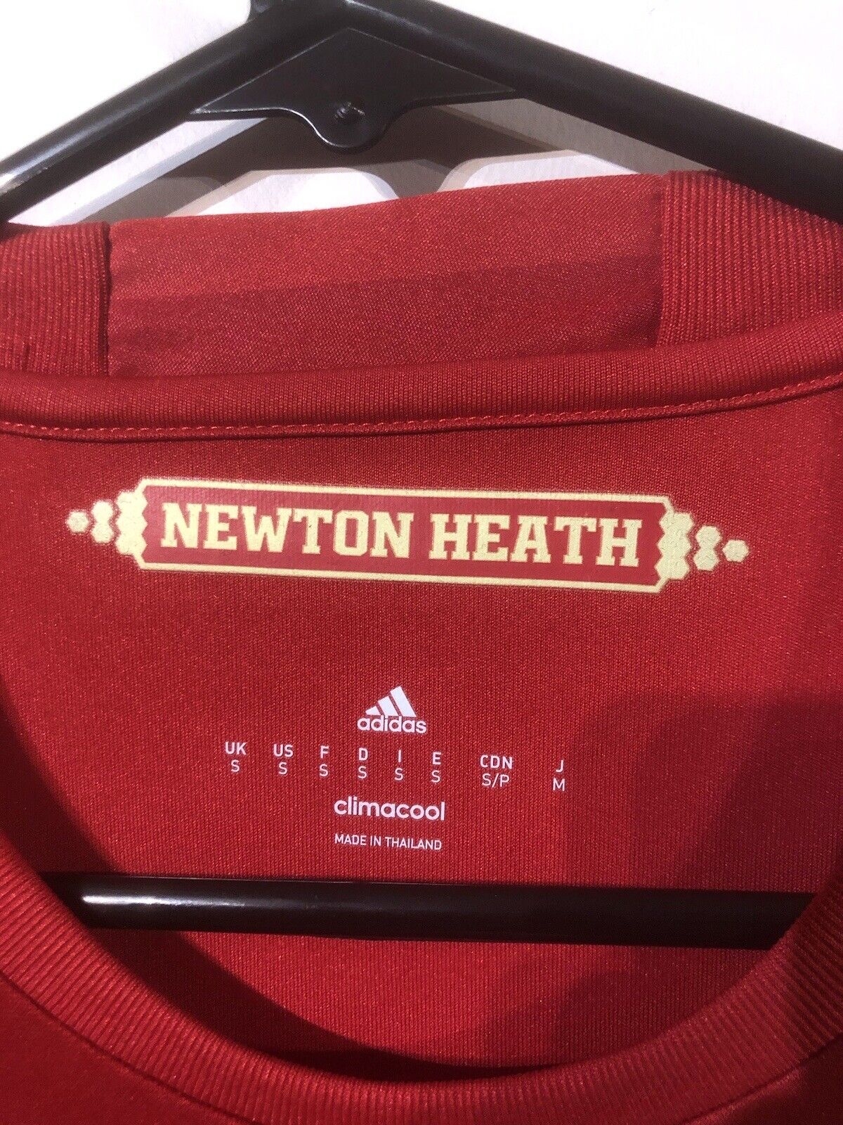 Mata #8 Manchester United Small L/S 2016/17 Home Football Shirt Mint Condition