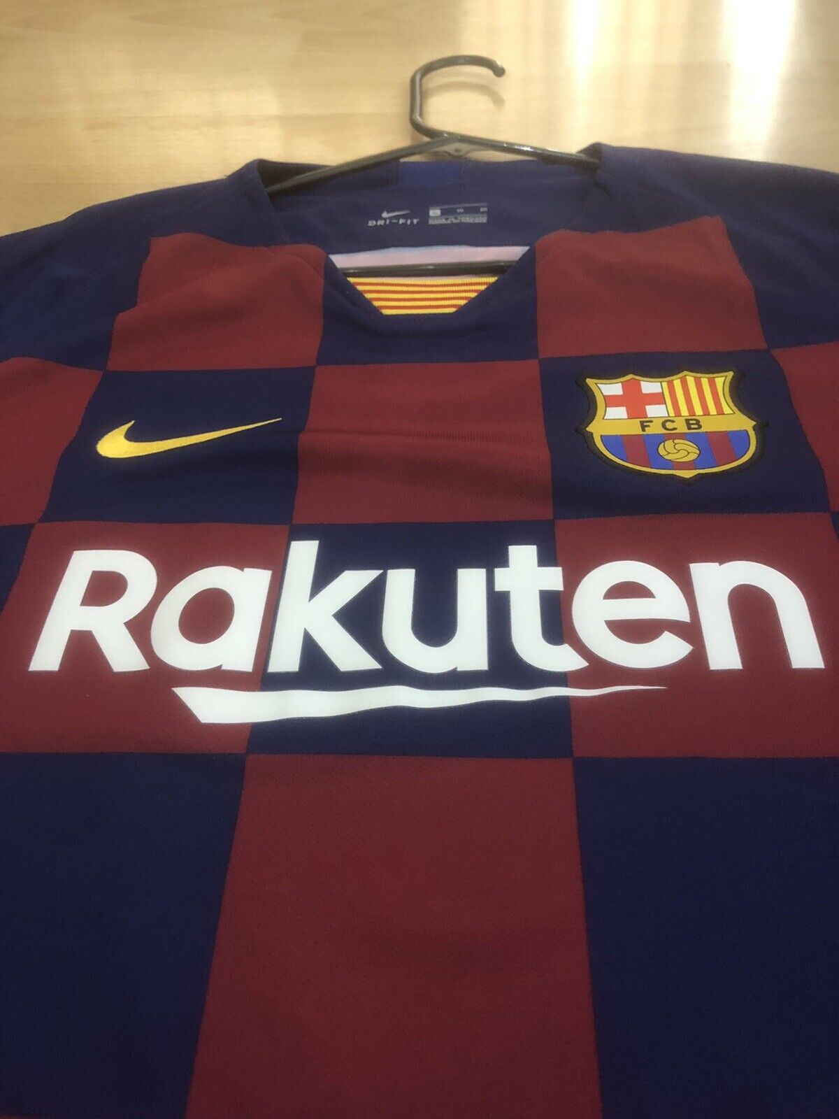Suarez 9 Barcelona Xl 2019 20 Home Shirt Nike Excellent Condition  Aj5532 456