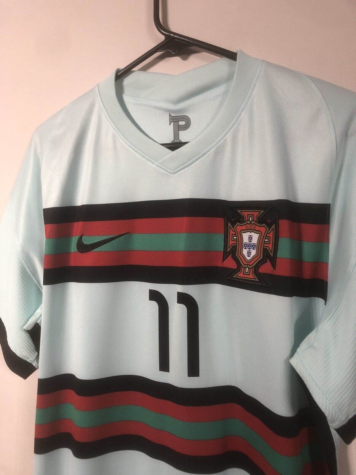 B. Fernandes #11 Portugal 2020 Away Large Shirt Nike Excellent Condition