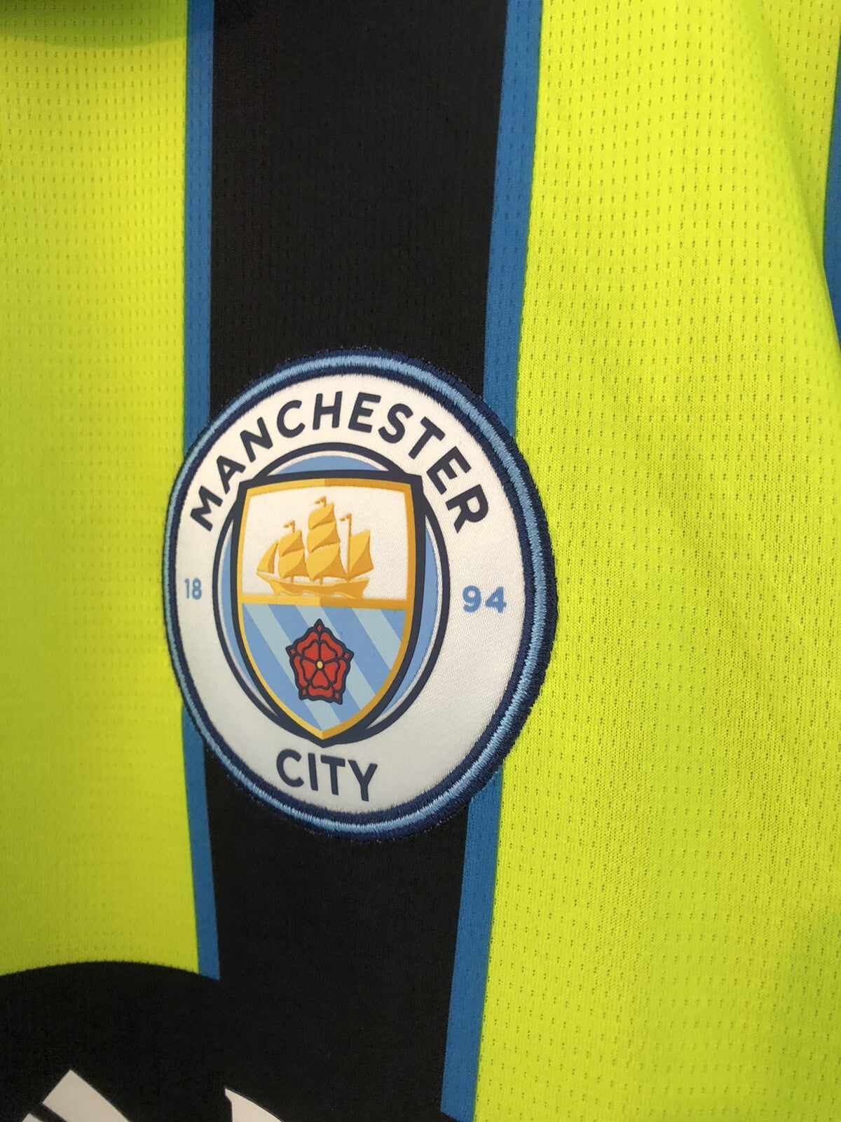 Manchester City Bernardo #20 2024/25 Medium Away Excellent Condition 775086-02