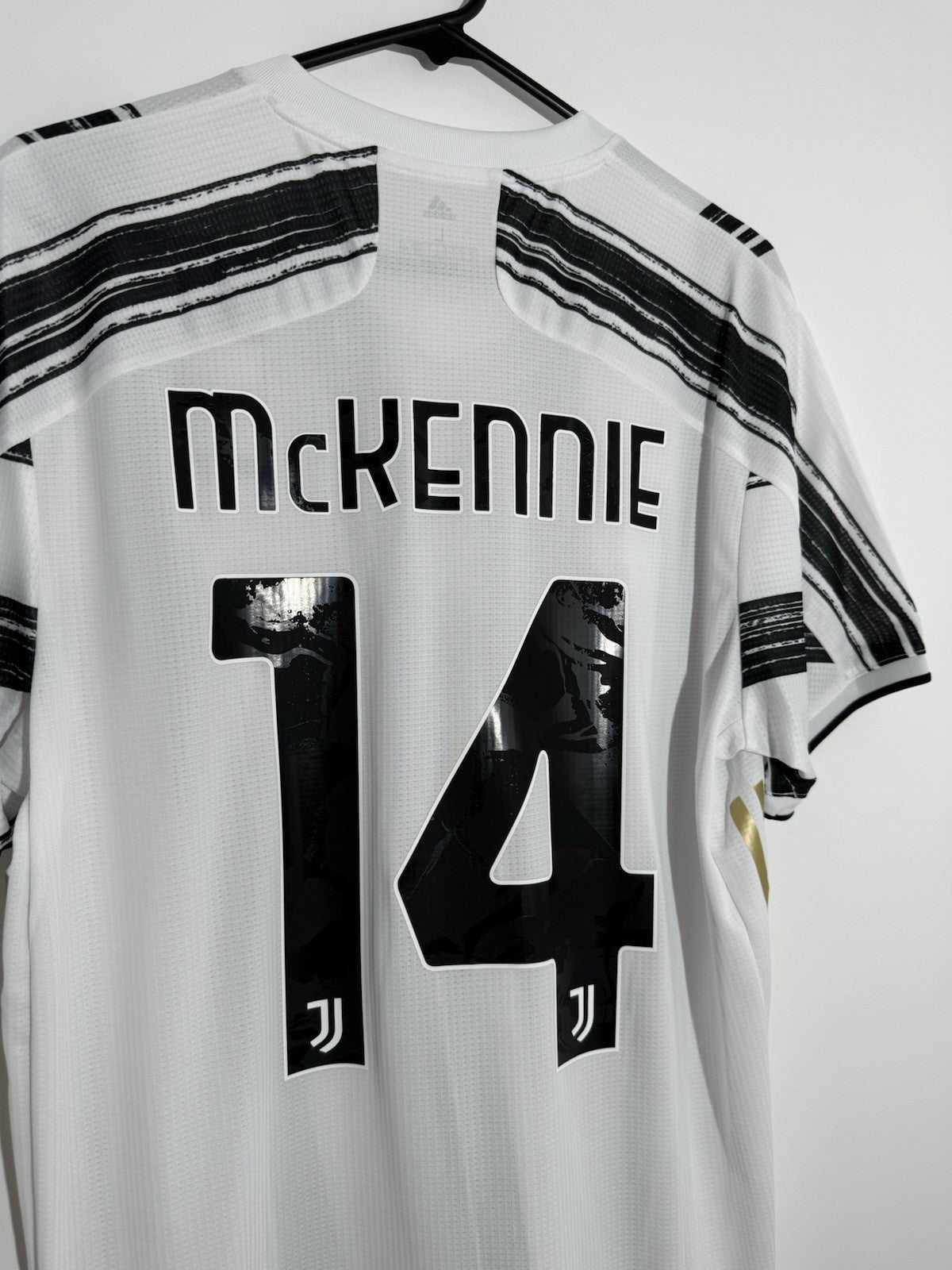 Juventus McKennie #14 2020/21 Large Home Authentic Shirt Adidas BNWT GJ7601
