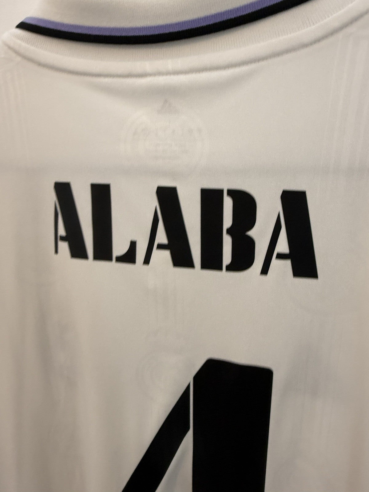 Real Madrid Alaba #4 2022/23 Large Home Shirt Adidas Excellent Condition HF0291