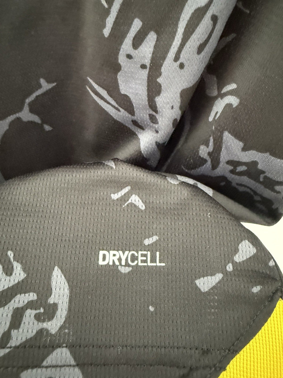 Borussia Dortmund 2023/24 Large Away Shirt Excellent Condition 770612-02