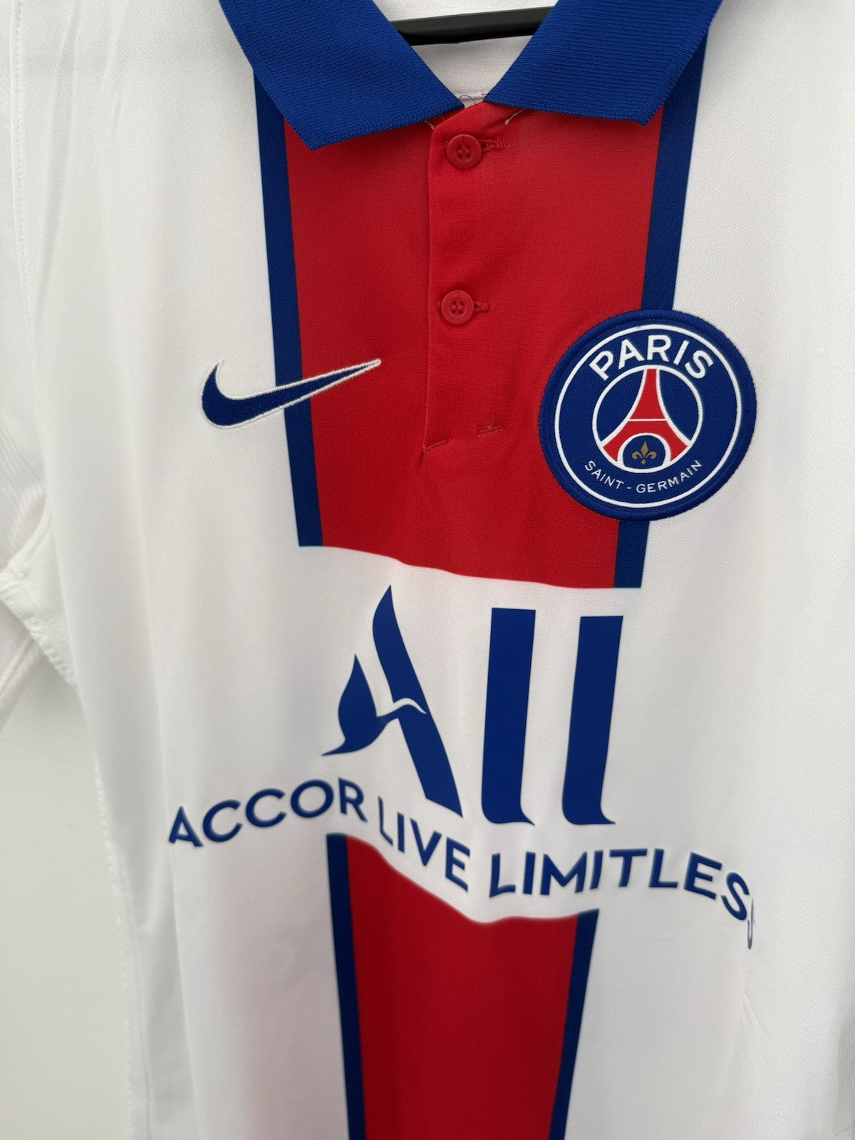PSG Mbappe #7 2020/21 Small Away Shirt Nike BNWT CD4241-101