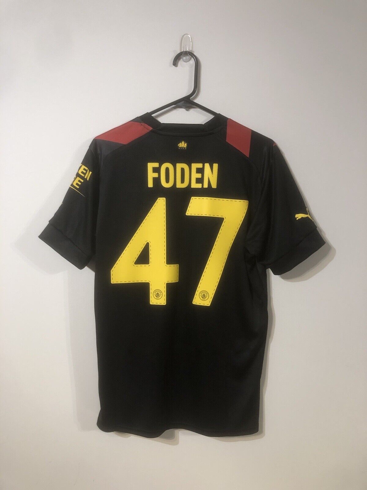 Foden #47 Manchester City Treble 2022/23 Medium Away Football Shirt BNWT