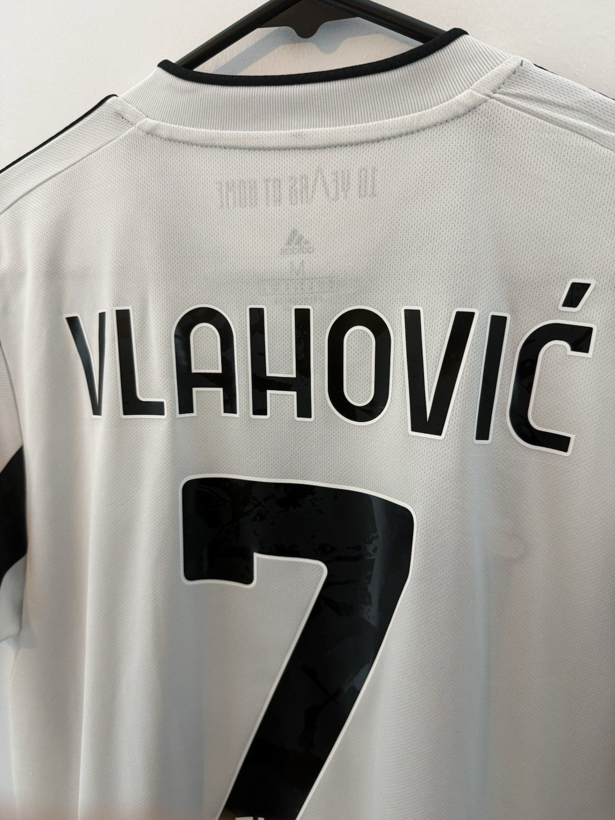 Juventus Vlahovic #7 2021/22 Medium Home Shirt Adidas Excellent Condition GS1442