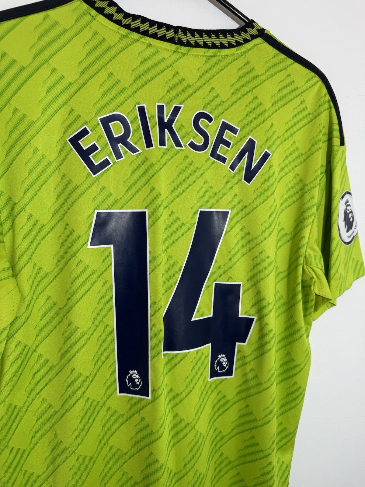 Manchester United Eriksen #14 2022/23 Large 3rd Shirt Excellent Condition HE2981