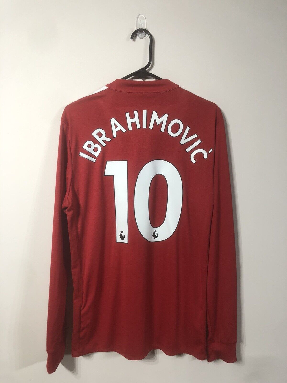 Ibrahimovic #10 Manchester United 2017/18 Home Medium Excellent Condition AZ7586