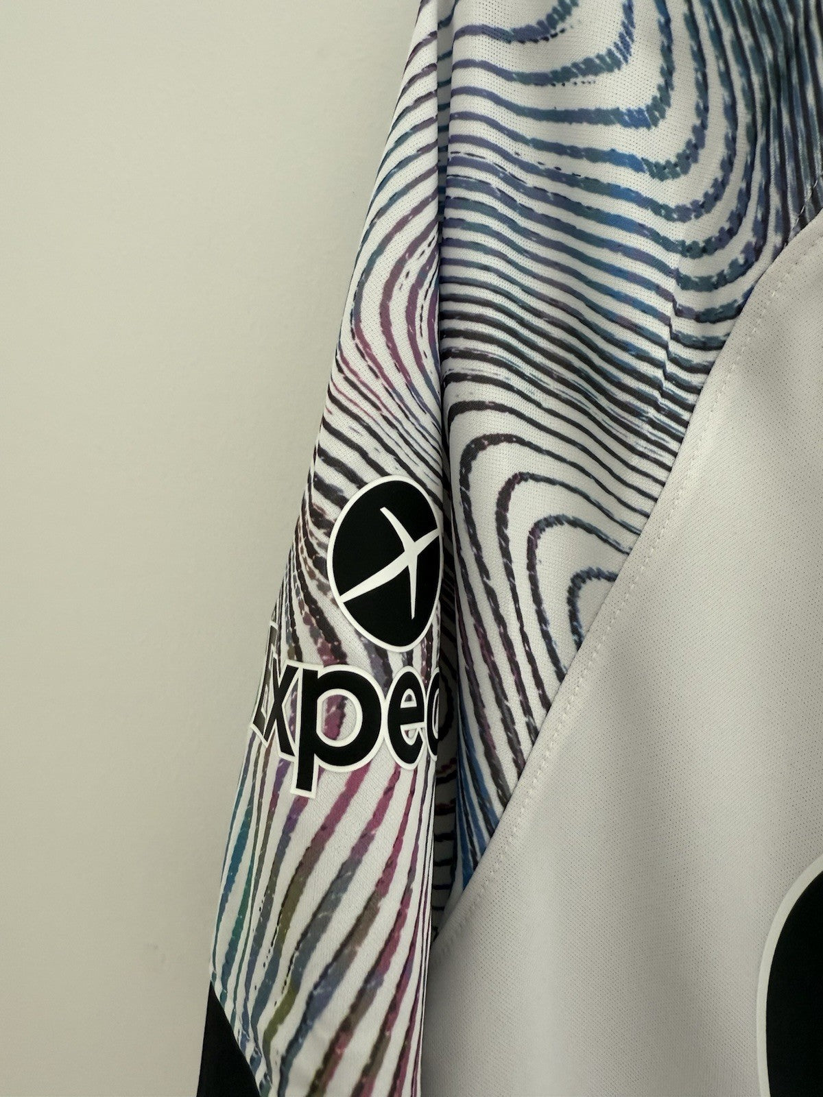 Liverpool Diogo J. #20 2022/23 Medium Away Shirt Excellent Condition DN2715-101