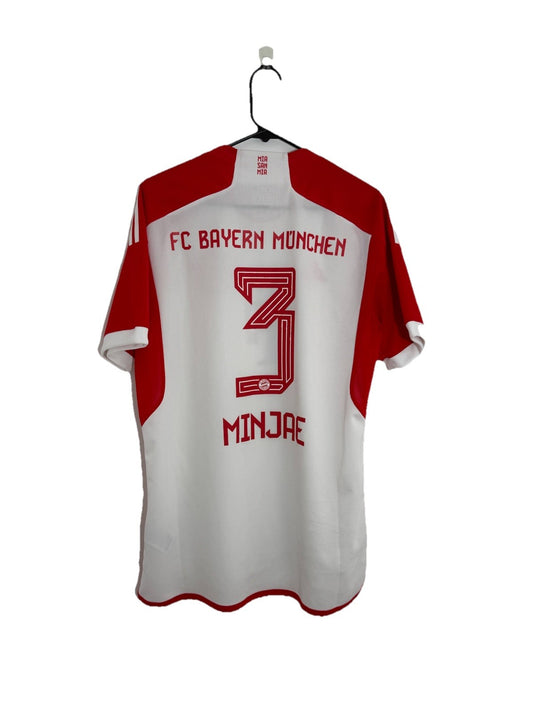 Bayern Munich MinJae #3 2023/24 Large Home Shirt Excellent Condition IJ7442