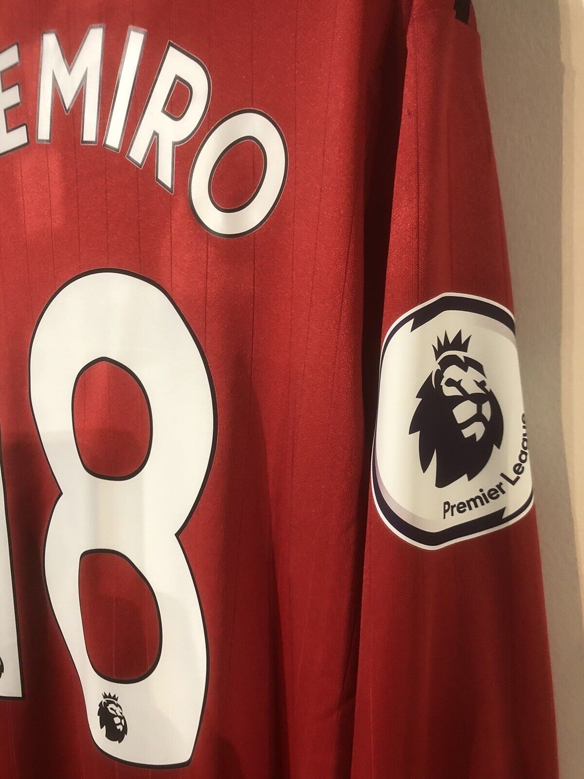 Casemiro #18 Manchester United 2022/23 Home Medium L/S Shirt Adidas BNWT