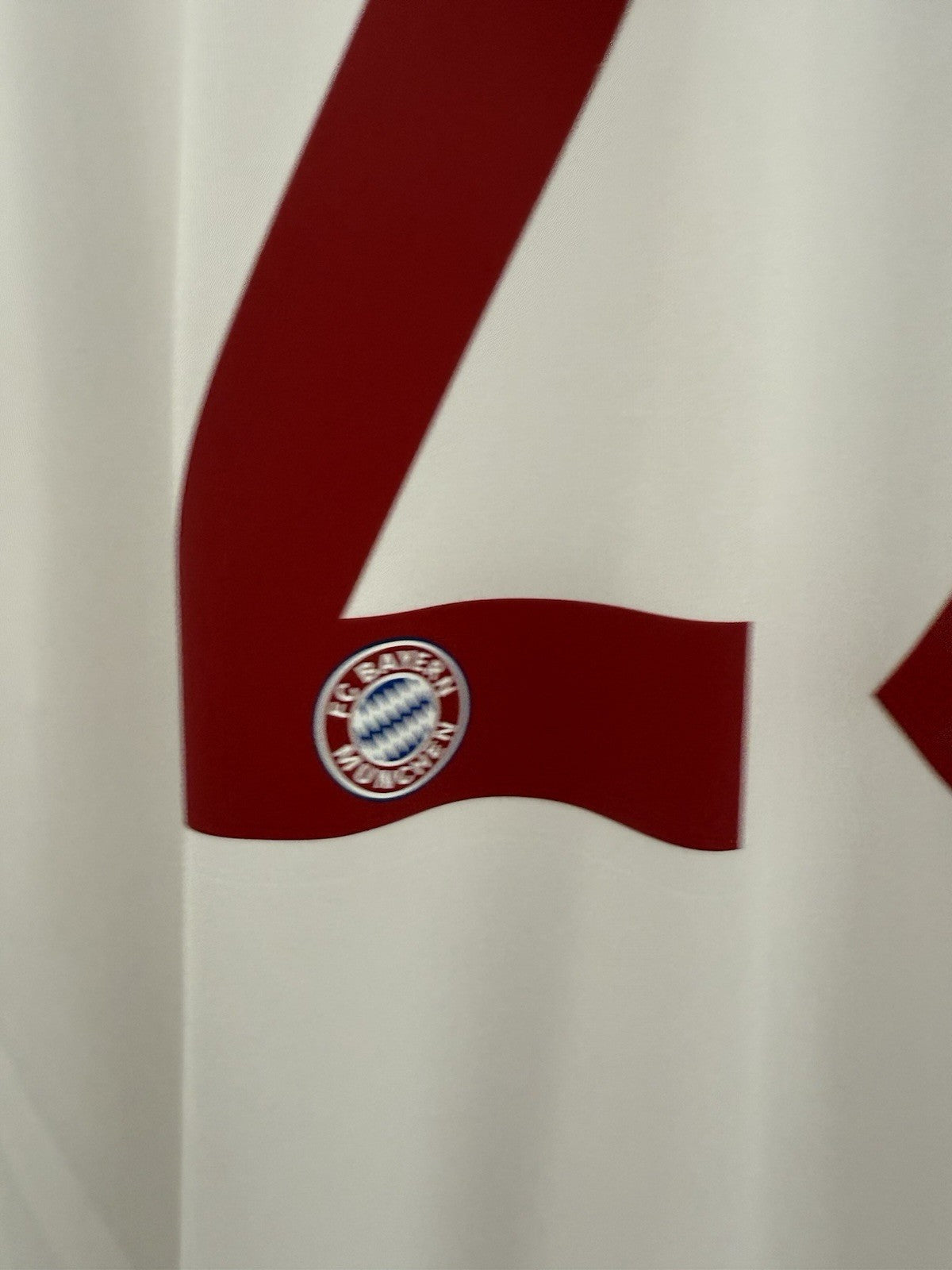 Bayern Munich Vidal #23 2017/18 3rd Large Shirt Adidas BNWT CD6588