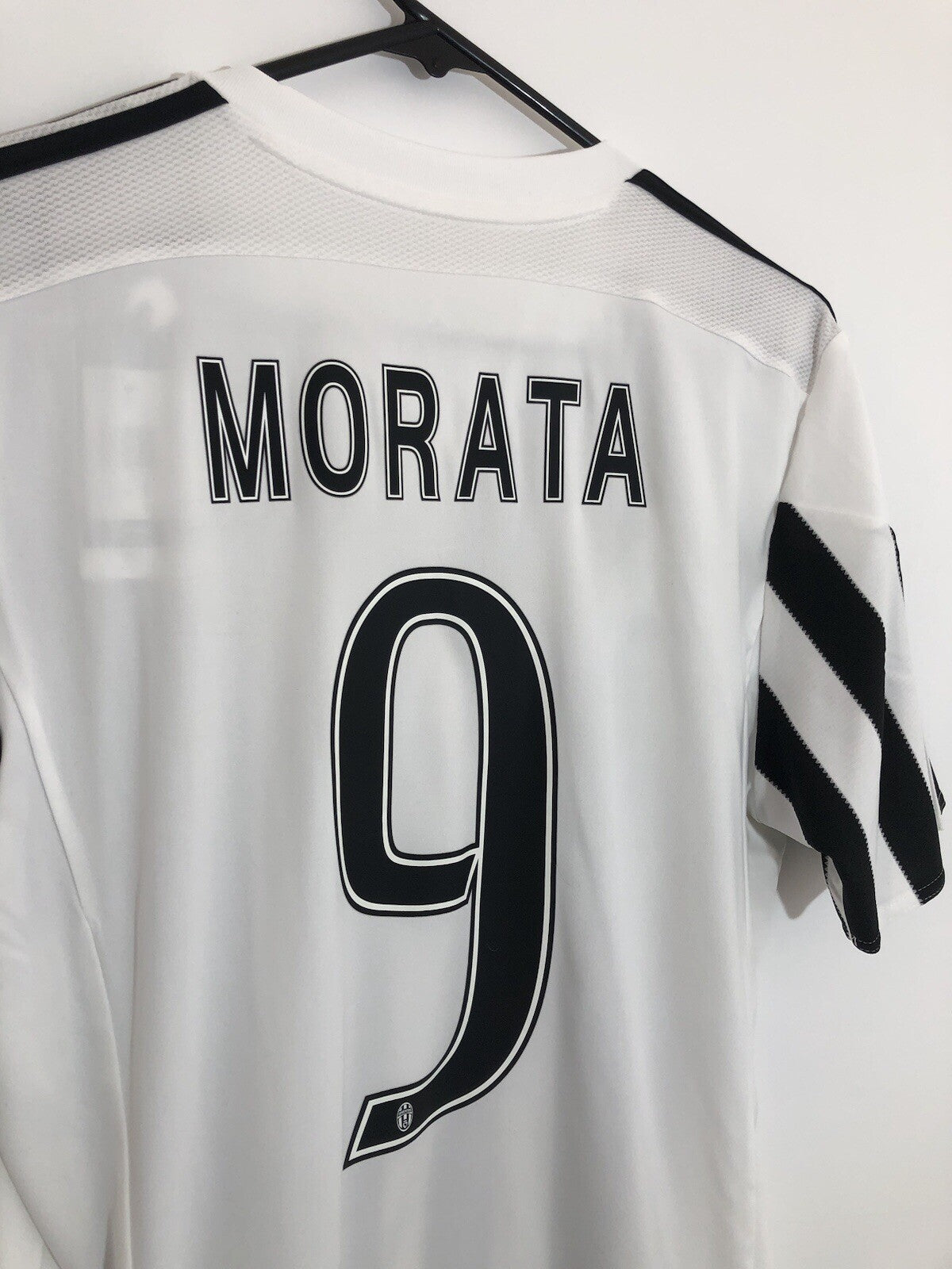 Juventus Morata #9 2015/16 Medium Home Shirt BNWT AA0336