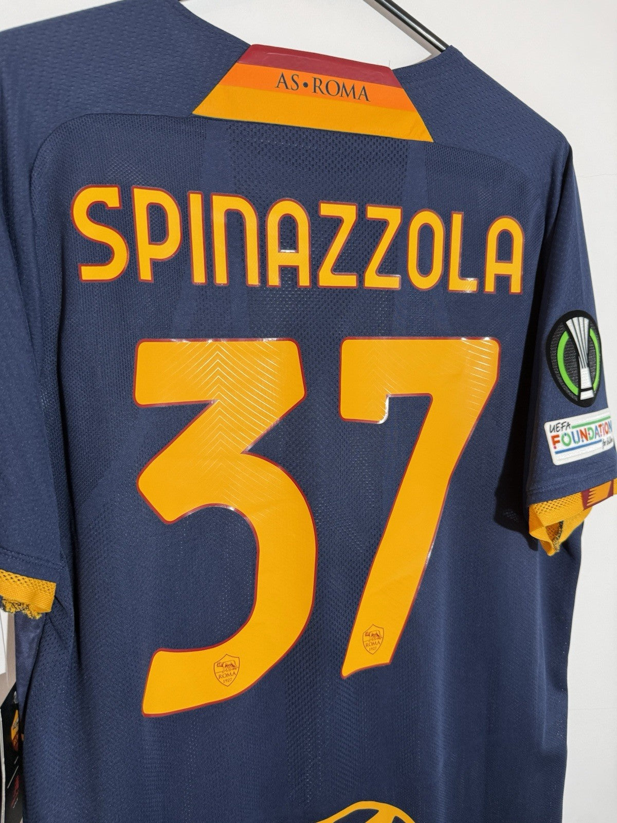 AS Roma Spinazzola #37 2021/22 Large 4th Shirt BNWT MT130253