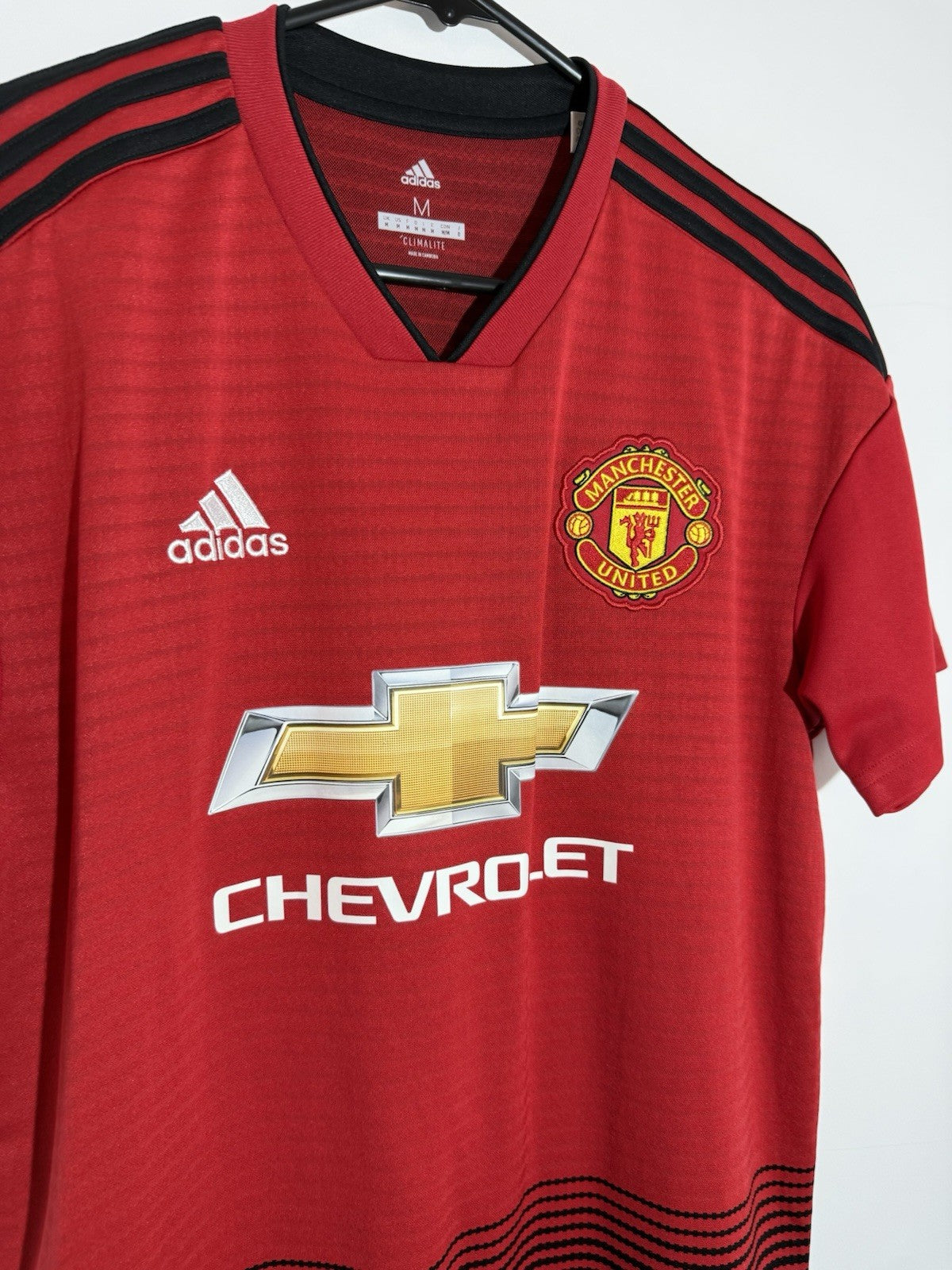 Manchester United Shaw #23 2018/19 Medium Home Shirt Excellent Condition CG0040