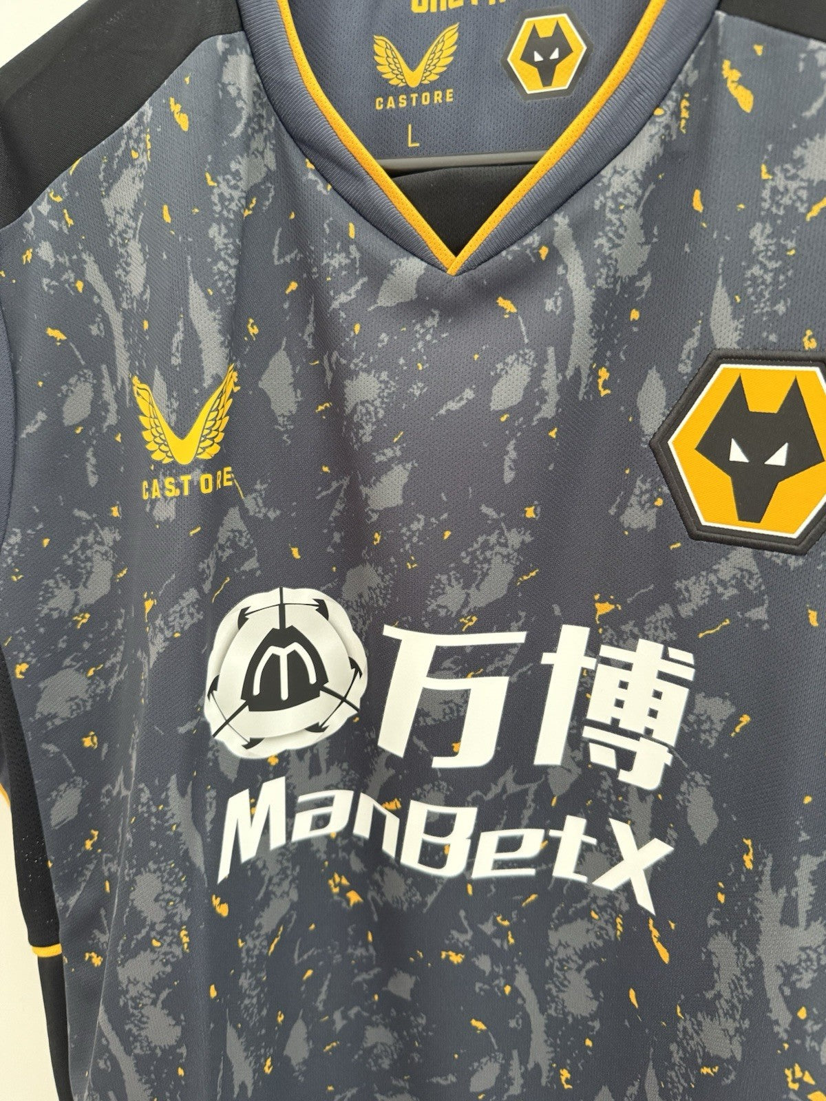 Wolverhampton Wanderers Neves #8 2021/22 Large Away Shirt Castore BNWT