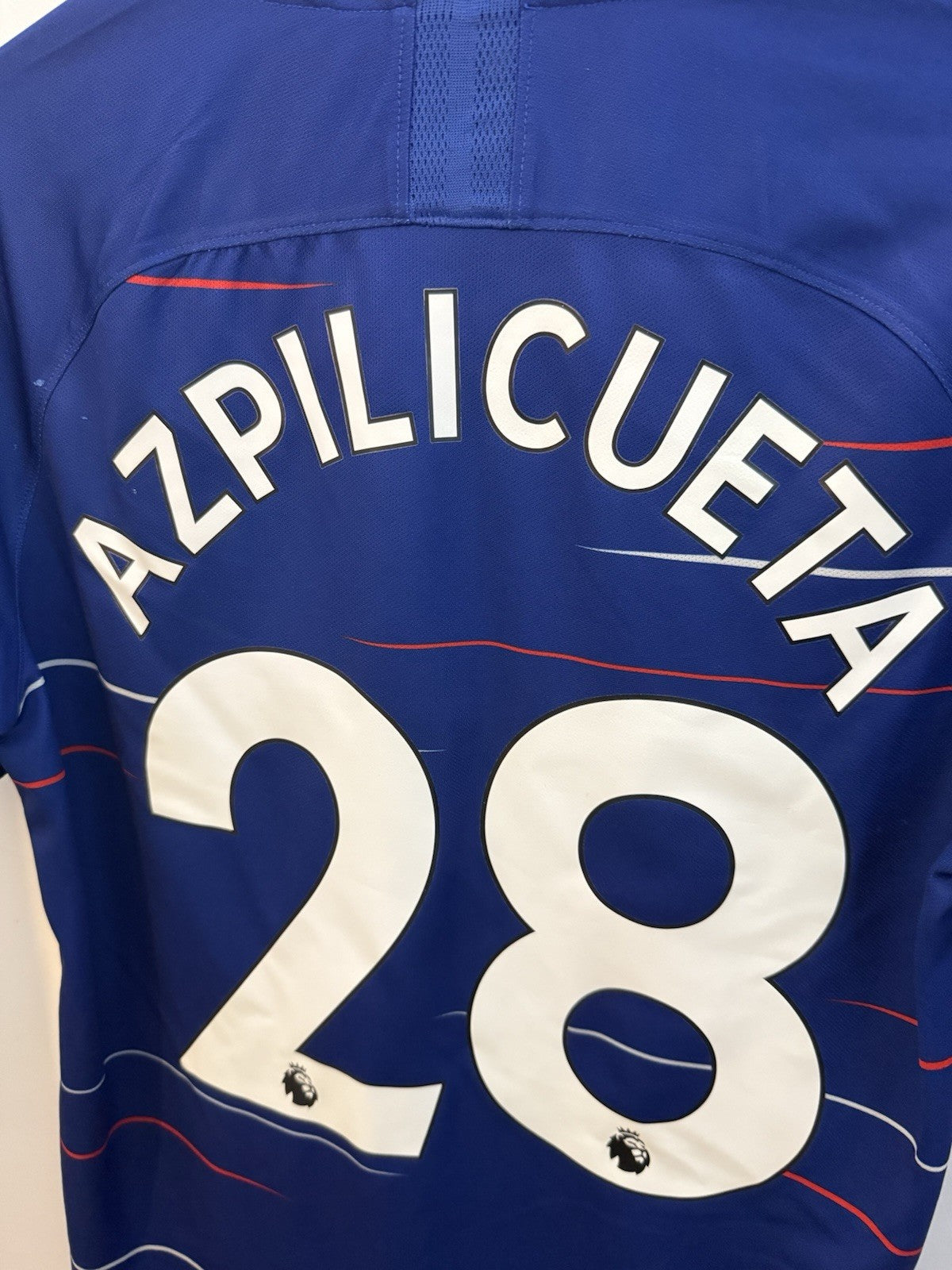 Chelsea Azpilicueta #28 2018/19 Medium Home Shirt Excellent Condition 919009-496