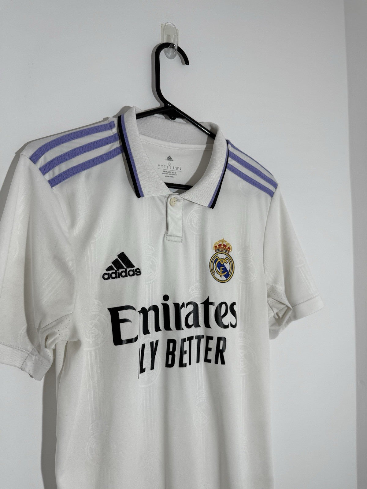Real Madrid Kroos #8 2022/23 Home Small Shirt Excellent Condition