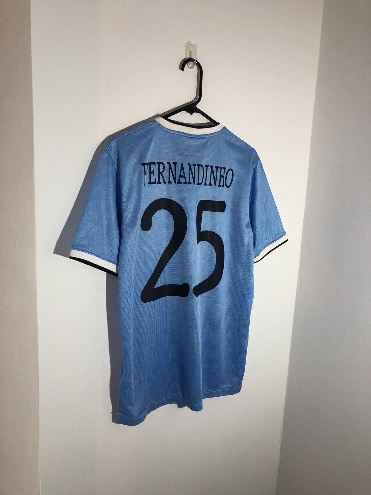 Fernandinho 25 Manchester City 2013 14 Medium Home Excellent Conditio 574863 489