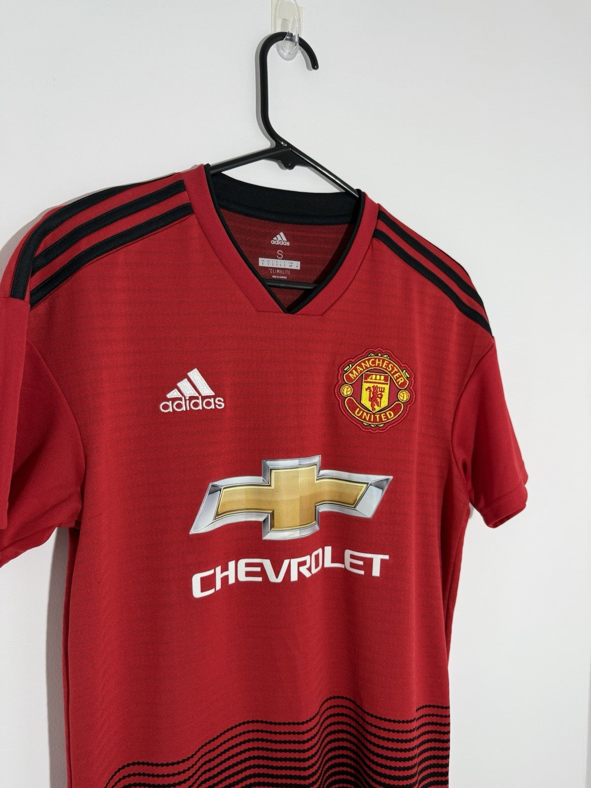 Manchester United Maguire #5 2018/19 Small Home Shirt Excellent Condition CG0040