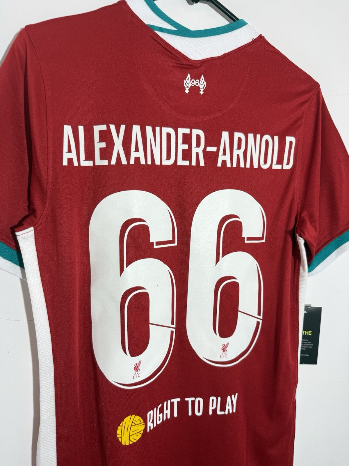 Liverpool Alexander-Arnold #66 2020/21 Small Home Shirt Nike BNWT CZ2636-687