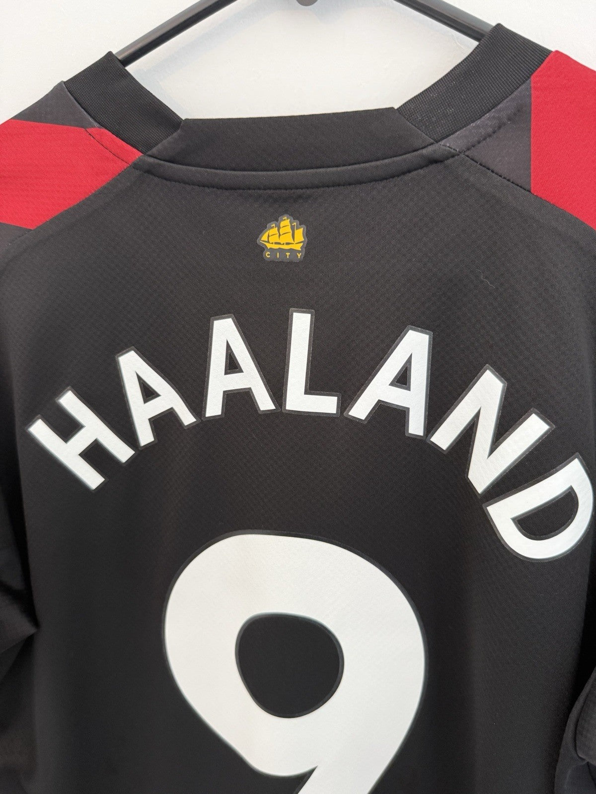 Manchester City Haaland #9 2022/23 Medium Away Excellent Condition 765722-02