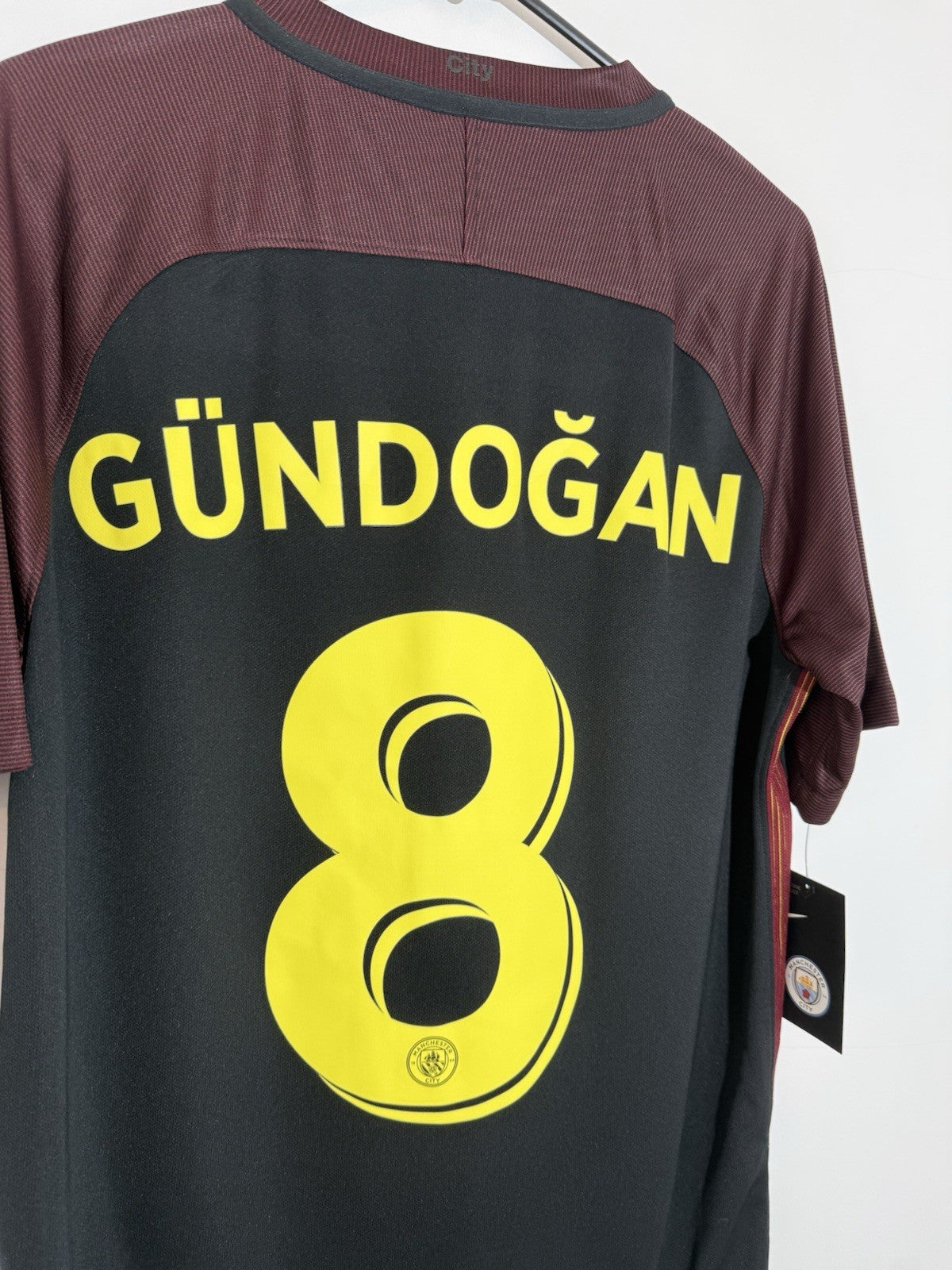 Manchester City Gundogan #8 2016/17 Medium Away Shirt Nike BNWT 776903-011